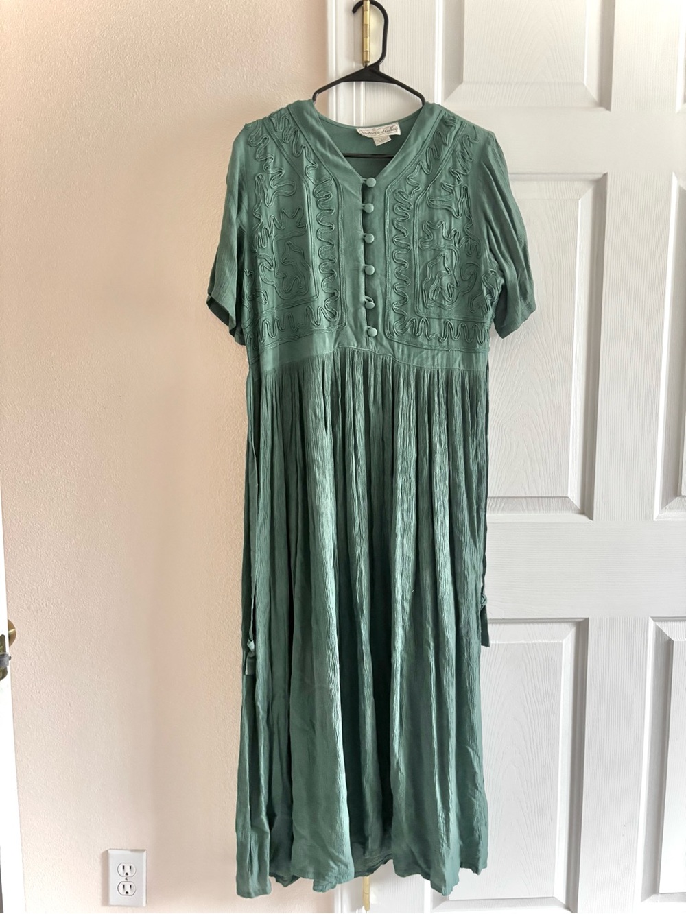 Vintage Victoria Holley Renaissance Cottagecore Embroidered Green Maxi Dress M